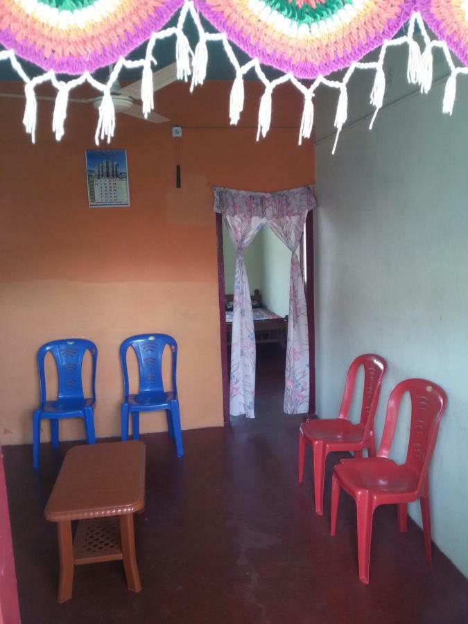 Family Homestay Madikeri Bagian luar foto