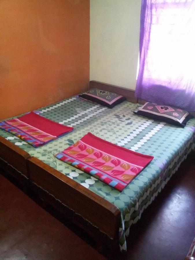 Family Homestay Madikeri Bagian luar foto